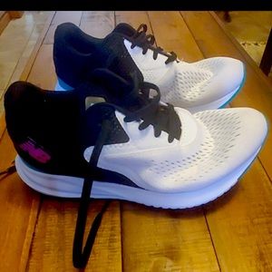 New Balance Sneakers 6.5